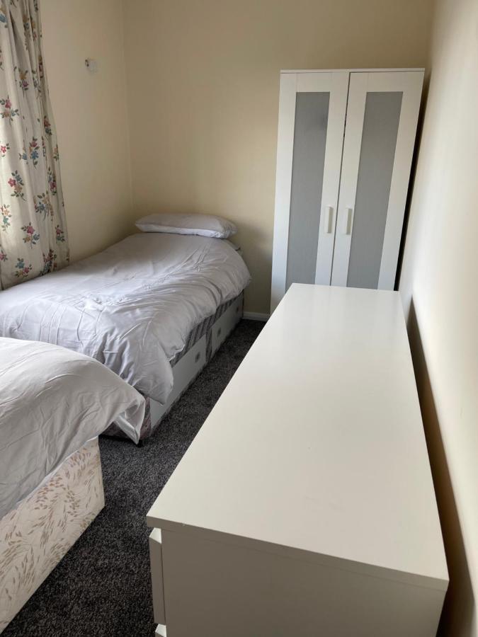 Spacious, Sleeps 17, 3 Bathrooms, Parking, Mansfield Esterno foto