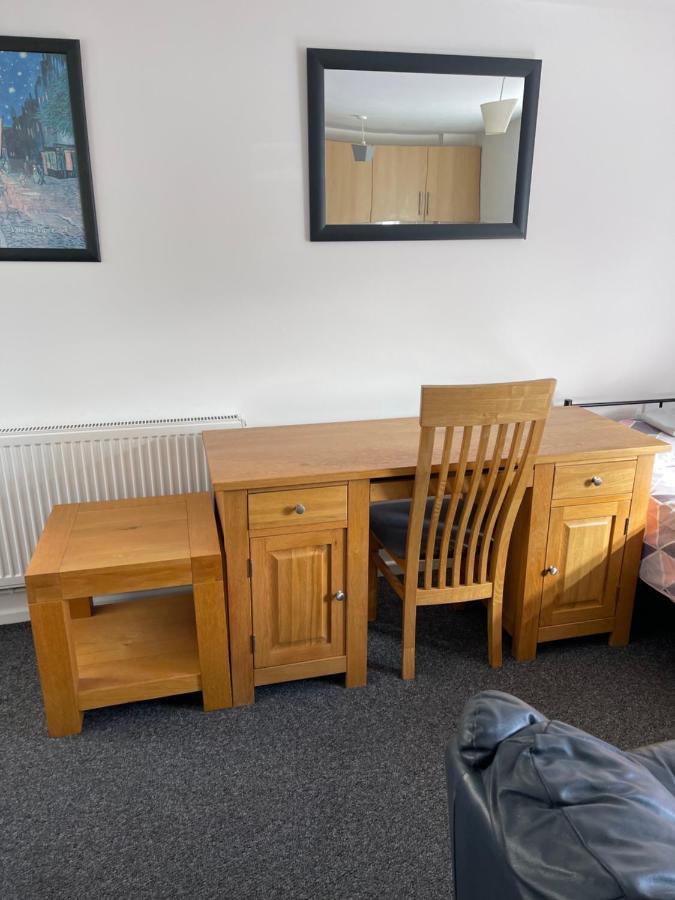 Spacious, Sleeps 17, 3 Bathrooms, Parking, Mansfield Esterno foto